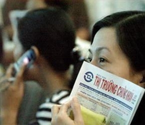 Nên điều tiết việc mở room cho theo lộ trình nhất định để đề phòng những rủi ro có thể - Ảnh: TT.