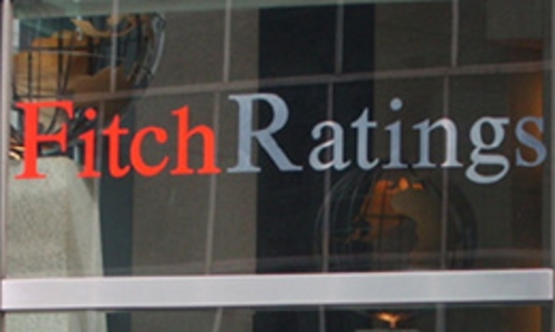 Fitch nói gì về việc hạ điểm tín nhiệm nợ công của Việt Nam?