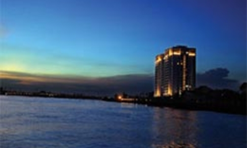 Nhà “sao”, bán mua sao cho xứng?