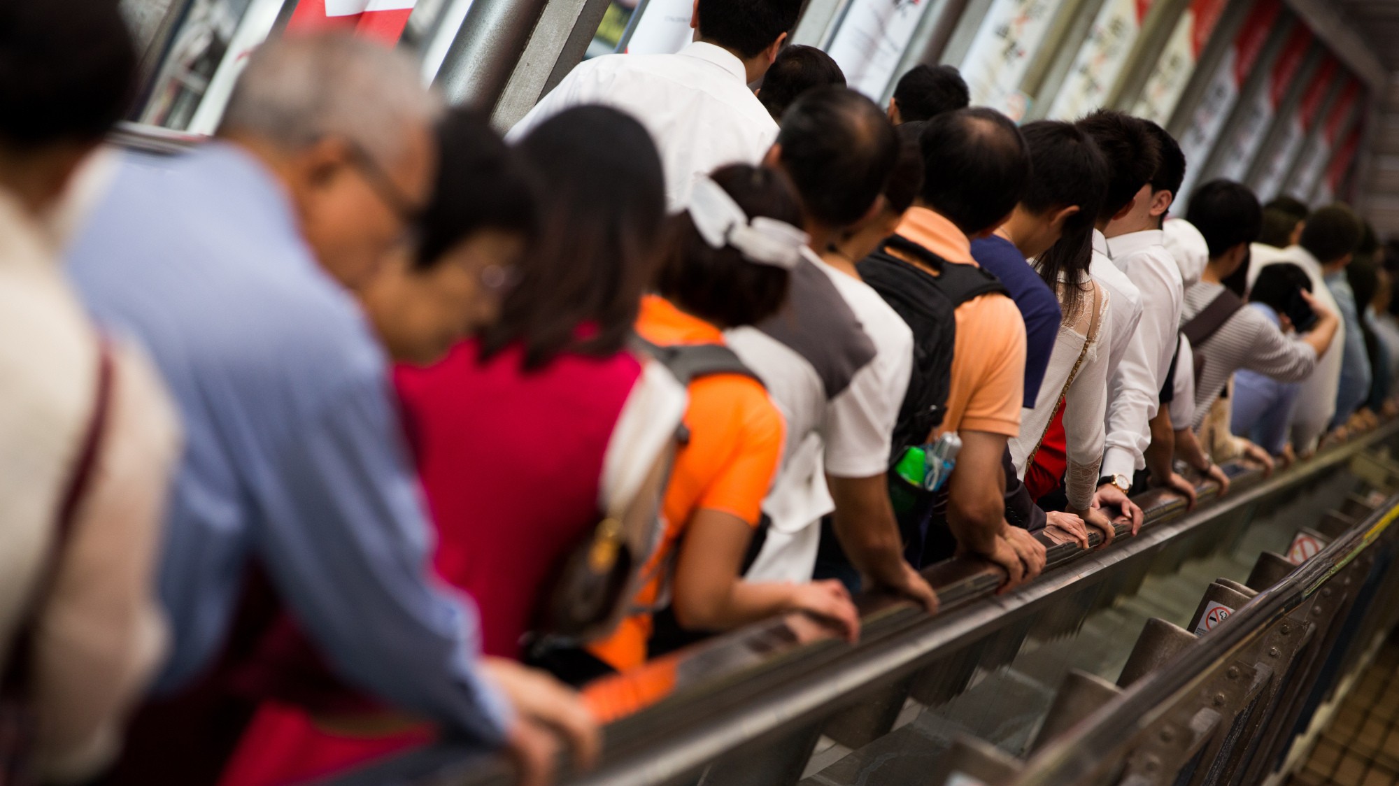 Giá cổ phiếu Jiayuan sụt thêm 23% trong phiên giao dịch ngày 22/1 trước khi bị dừng giao dịch. 