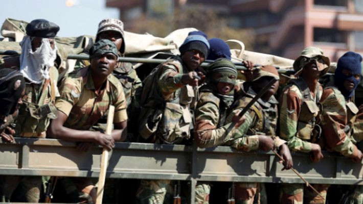 Ứng cử viên 75 tuổi đắc cử Tổng thống Zimbabwe - Ảnh 1.