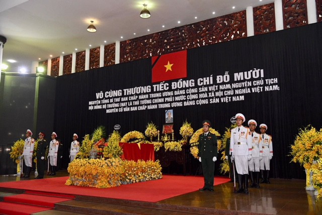 Hình ảnh lễ viếng nguyên Tổng bí thư Đỗ Mười - Ảnh 2.