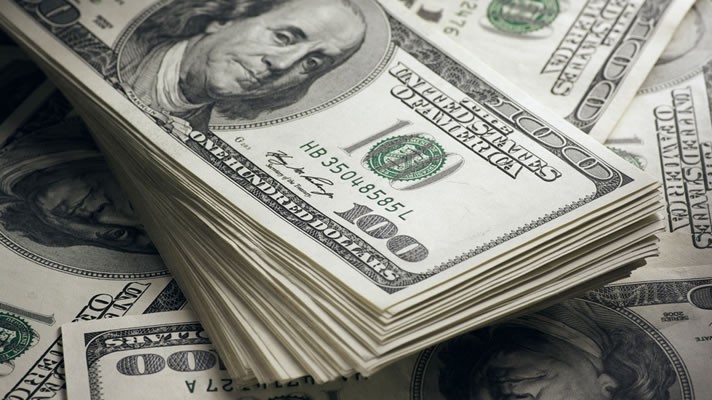 Đồng USD đã tăng giá trong năm qua nhờ dòng dữ liệu cho thấy sự tăng trưởng vững của kinh tế Mỹ.