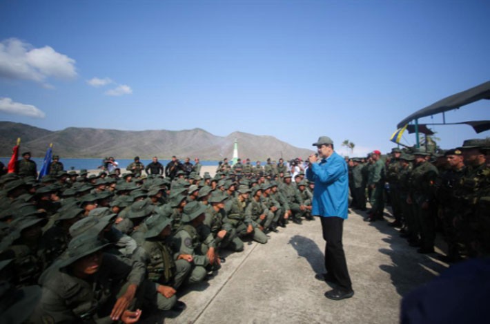 Mỹ bộc lộ khả năng can thiệp quân sự vào Venezuela - Ảnh 1.