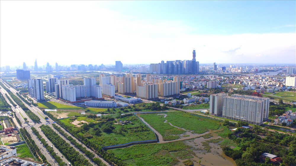 Thị trường bất động sản Tp.HCM đang bước vào giai đoạn sôi động cuối năm với sự tăng trưởng đáng kể về thanh khoản phân khúc chung cư - Ảnh minh họa.