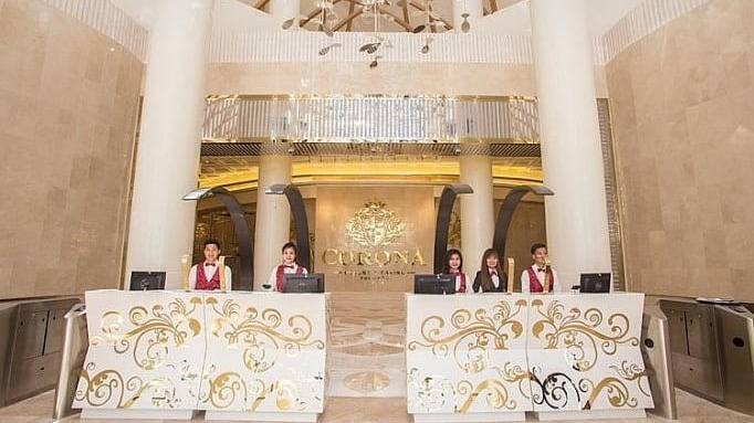 Casino Corona (Phú Quốc) là casino dành cho người Việt đầu tiên và duy nhất hiện nay được mở hợp pháp theo quy định tại Nghị định số 03/2017/NĐ-CP.