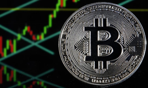 Giá Bitcoin lên đỉnh gần 3 năm