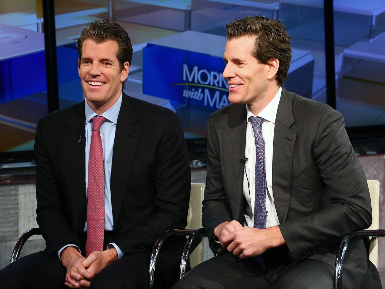 Tyler Winklevoss và Cameron Winklevoss, trở thành những tỷ phú Bitcoin đầu tiên trên thế giới vào năm 2017 - Ảnh: Getty Images