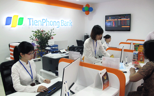 Nhân dịp khai trương, ngân hàng dành nhiều ưu đãi cho khách hàng đến giao dịch.<br>