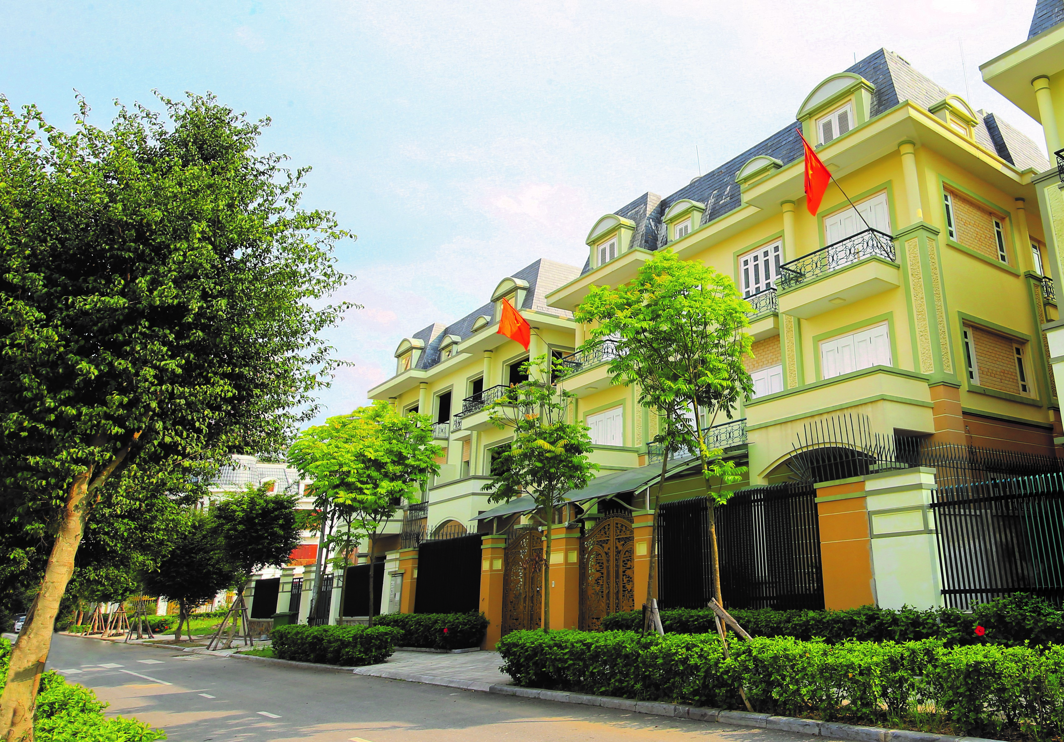 An Khang Villa sở hữu mặt tiền rộng thoáng.