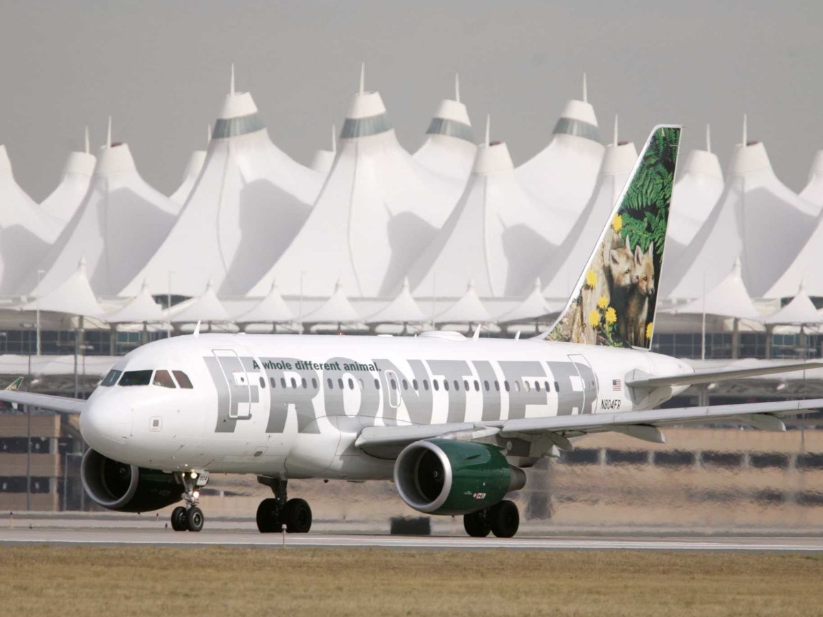 20 sân bay bận rộn nhất thế giới - Ảnh 20.