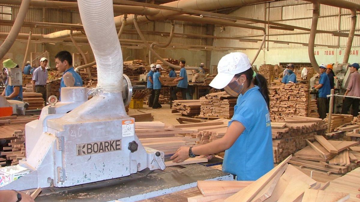Xuất khẩu của ngành gỗ vào Mỹ đạt 4 tỷ USD nhưng ở mảng gỗ chế biến, doanh nghiệp Việt Nam chỉ chiếm 43%
