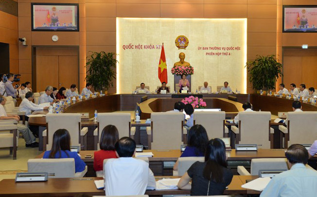 <span style="font-family: 'Times New Roman'; font-size: 15px;">Uỷ ban Thường vụ Quốc hội quan tâm nhiều đến sự đổi mới trong điều hành các phiên thảo luận</span>