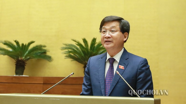 Tổng thanh tra Chính phủ Lê Minh Khái trình bày báo cáo.