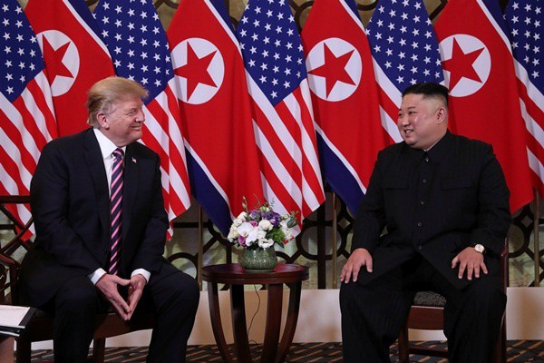 Gặp ông Kim Jong Un, ông Trump hứa “một tương lai tuyệt vời” cho Triều Tiên - Ảnh 4.