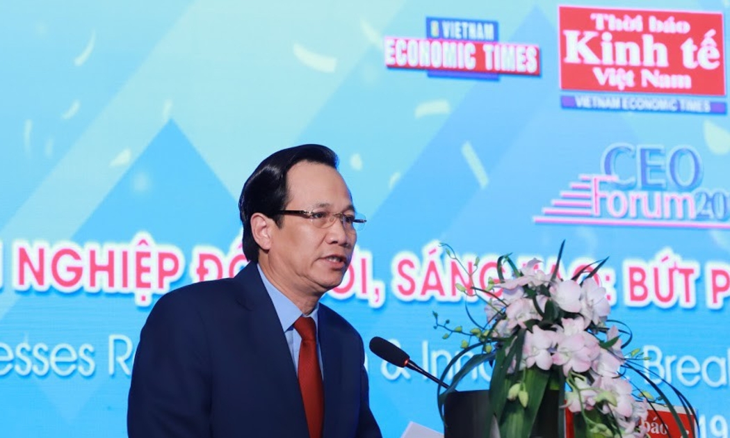Bộ trưởng Đào Ngọc Dung tại Diễn đàn CEO 2019 - Ảnh: Quang Phúc.
