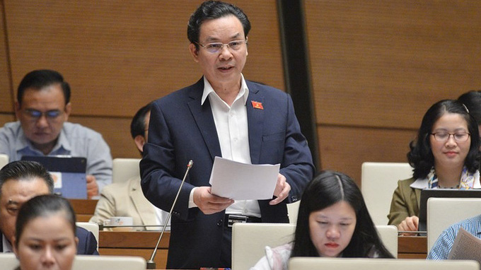 Đại biểu Hoàng Văn Cường phát biểu tại phiên thảo luận sáng 5/11 - Ảnh: Quochoi.vn