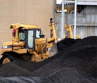 Công ty Cổ phần Than Cọc Sáu - TKV (mã TC6-HNX) công bố doanh thu bán hàng và cung cấp dịch vụ trong 6 tháng đầu năm 2009 đạt 950,66 tỷ đồng; lợi nhuận sau thuế đạt 11,85 tỷ đồng - Ảnh minh họa. 