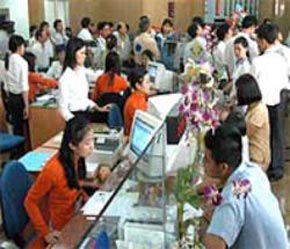 Giao dịch tại Sacombank.