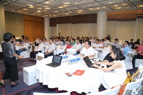 Chương trình tài trợ nhà phân phối cấp 1 hàng tiêu dùng nhanh được 
nghiên cứu và xây dựng trên cơ sở thấu hiểu sâu sắc hoạt động của doanh 
nghiệp.