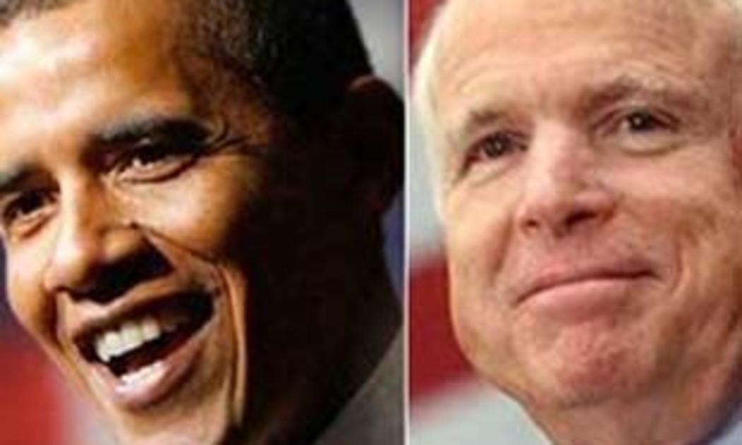 Ông Barack Obama (trái) và ông John McCain.