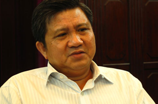 Thống đốc Ngân hàng Nhà nước Nguyễn Văn Giàu.