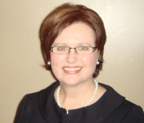 Bà Stephanie A.Burns.
