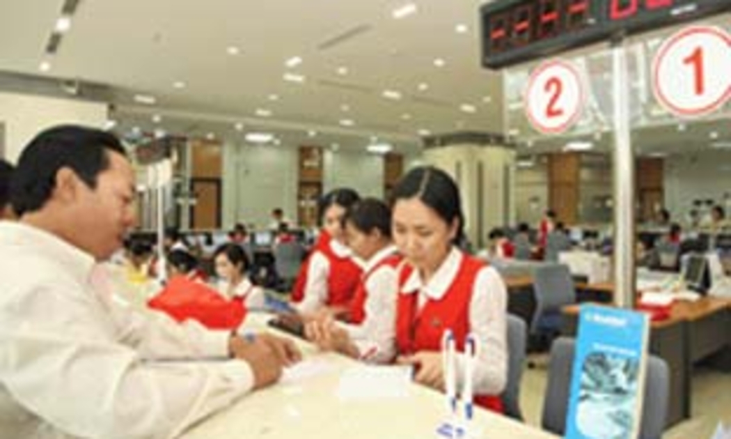 Nguồn vốn tương ứng với hơn 17.000 tỷ đồng này, theo kết luận của Chính phủ, sẽ dùng để hỗ trợ lãi suất trong năm 2009 qua hệ thống các ngân hàng.
