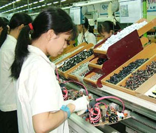 Sản phẩm hàng điện tử tiêu dùng chiếm tỷ lệ khá cao (80%) trong cơ cấu sản phẩm ngành điện tử tại Việt Nam.