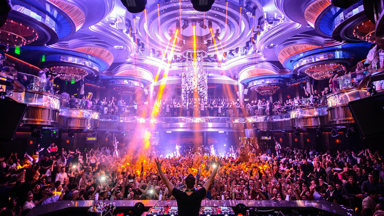 Coco Música Resort xứng đáng là Party Condotel mà du khách cần trải nghiệm ít nhất một lần trong đời.