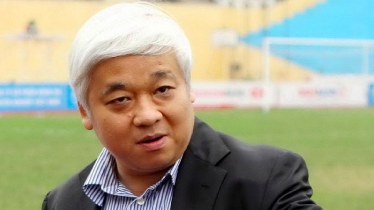 Ông Nguyễn Đức Kiên là thành viên Hội đồng quản trị Ngân hàng ACB từ năm 1994, và cùng người thân sở hữu rất nhiều cổ phần tại ngân hàng ACB cũng như Vietbank (ACB là cổ đông sáng lập).