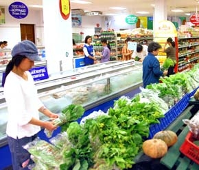 Diễn biến giá cả tháng 1/2007 cũng như dự báo cả năm cho thấy thị trường vẫn chưa thể hoàn toàn yên tâm rằng giá cả sẽ giảm - Ảnh: Việt Tuấn.