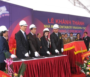 Lễ khánh thành nhà máy container TGC.