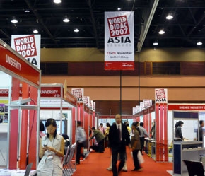 Triển lãm Worlddidac 2007 là nơi trưng bày các trang thiết bị mới nhất cho ngành giáo dục, với sự tham gia của hơn 120 công ty đến từ 22 nước trên thế giới.