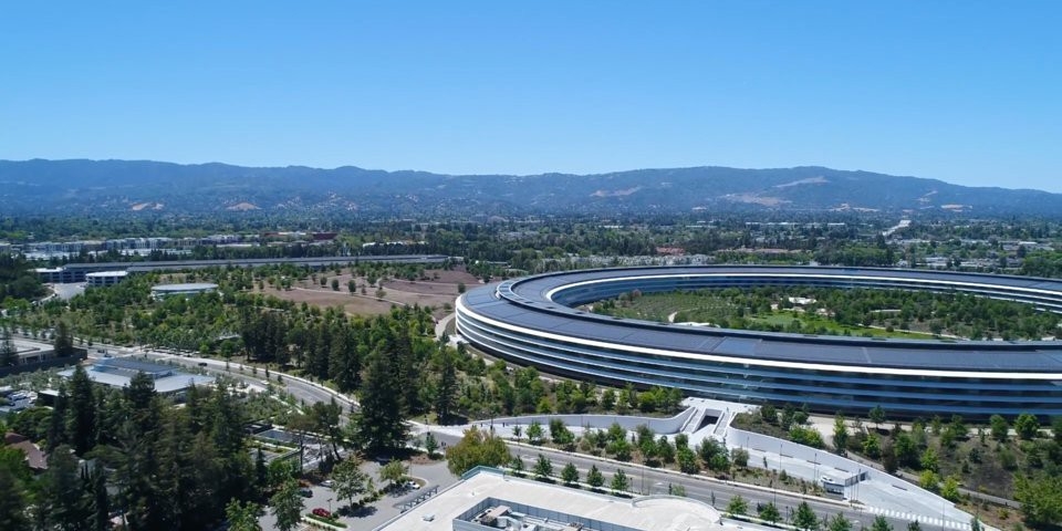 Những điều ít biết về giám đốc thiết kế huyền thoại của Apple - Ảnh 23.