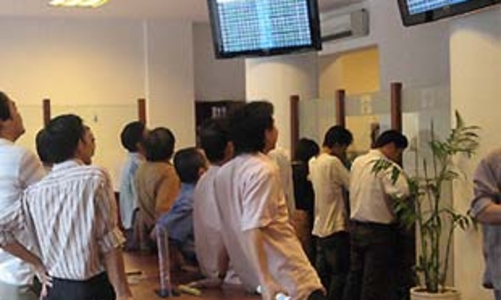 “70-80% công ty chứng khoán hoạt động cầm cự”