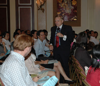 Hội thảo Route to the Top dành cho các nhà quản lý nhân sự.