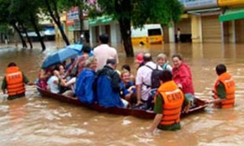 Mưa lũ bão số 4 gây thiệt hại nặng