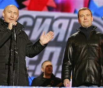 Ông Medvedev luôn nhận được sự ủng hộ lớn từ ông Putin.
