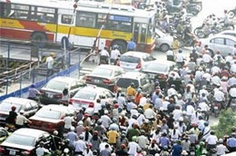 Quỹ đất dành cho giao thông của Hà Nội mới đáp ứng được 2% nhu cầu thực tế.