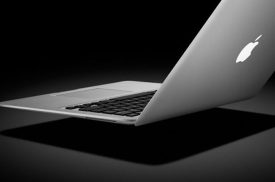 MacBook Air nhận giải sản phẩm đột phá năm 2010.