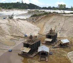 Nhiều dự án được cấp ưu đãi đầu tư vào Chu Lai chỉ khai thác titan mà không triển khai chế biến.
