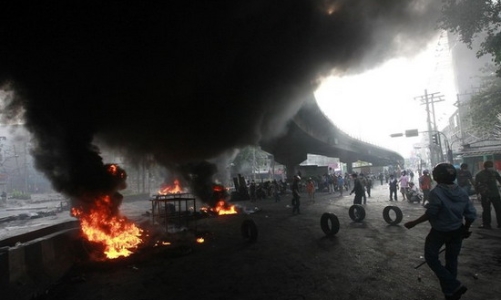 Thái Lan vẫn chìm trong bạo lực