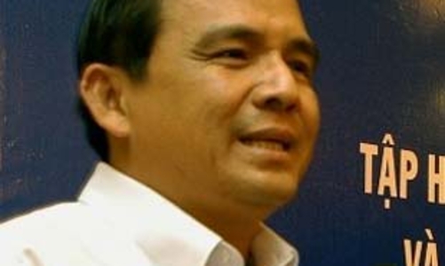 Thị trường nhà đất tiếp tục khó khăn