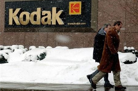Doanh thu năm 2010 của Kodak giảm còn 7,2 tỷ USD và hãng đã thua lỗ suốt 4 năm qua.