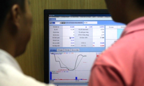 “Không nên lùi thời hạn đánh thuế thu nhập chứng khoán”