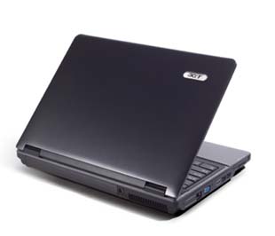 Vẫn giữ màu đen truyền thống, vỏ được làm từ magiê, các sản phẩm này được thiết kế nhỏ gọn với bàn phím cong đặc trưng.