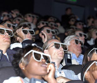 Trong một rạp chiếu phim ở Mỹ - Ảnh: Economist.