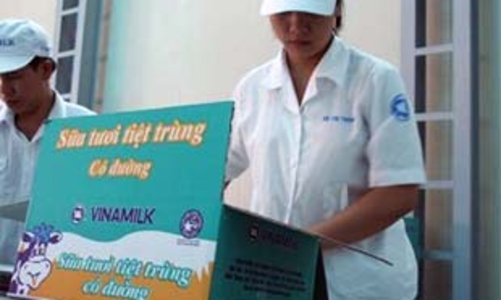 Bộ Nông nghiệp đề nghị Vinamilk tính lại giá sữa