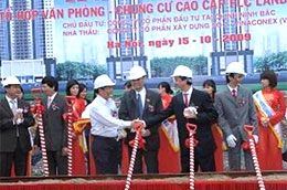 Lễ khởi công dự án FLC Landmark Tower, ngày 15/10/2009.
